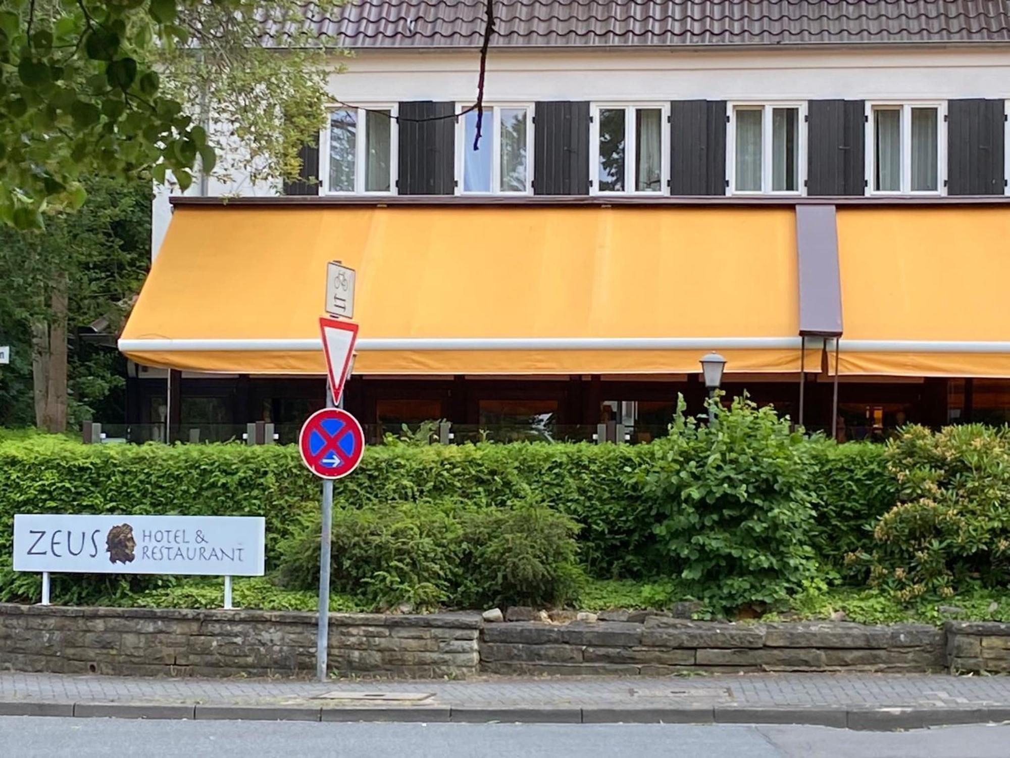 Hotel Und Restaurant Zeus 沃尔夫 外观 照片
